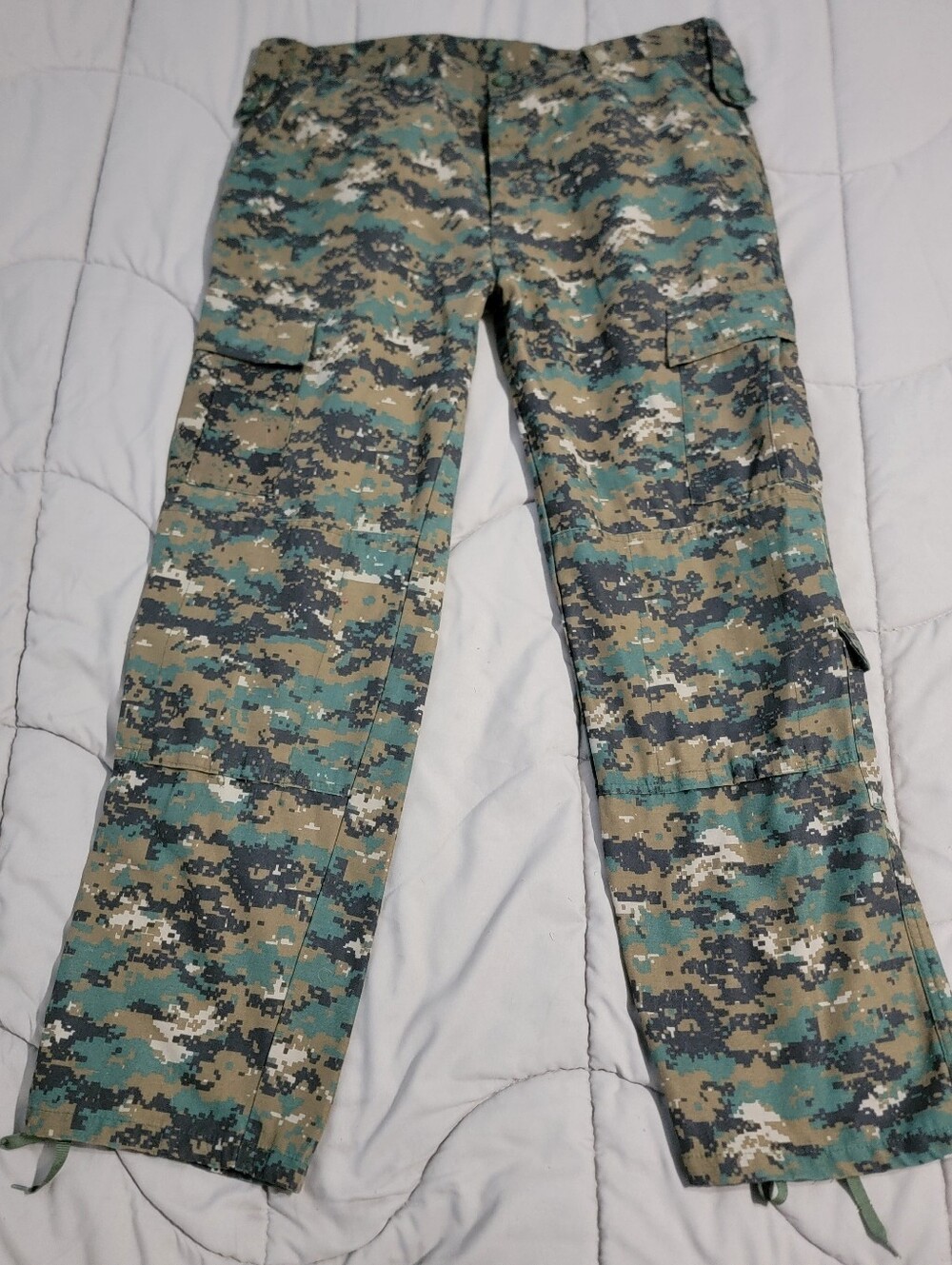 US Military BDU Pattern Camouflage Cargo Pants - Size XX Large Regular